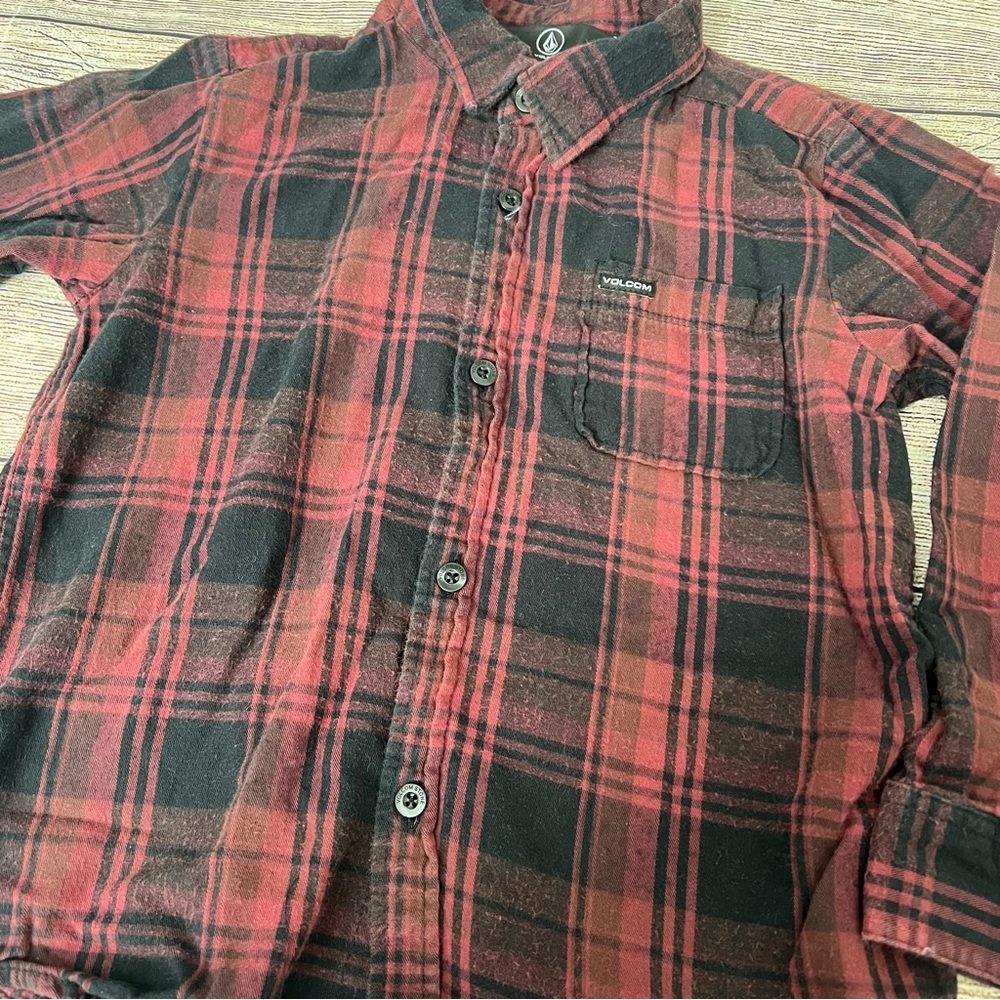 Volcom Flannel - Picture 3 of 4